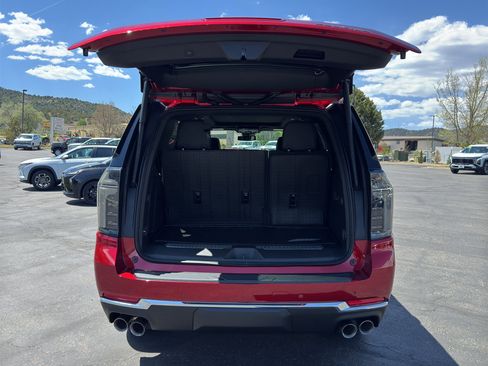 New 2026 Chevrolet Tahoe Premier AWD/4WD image 9