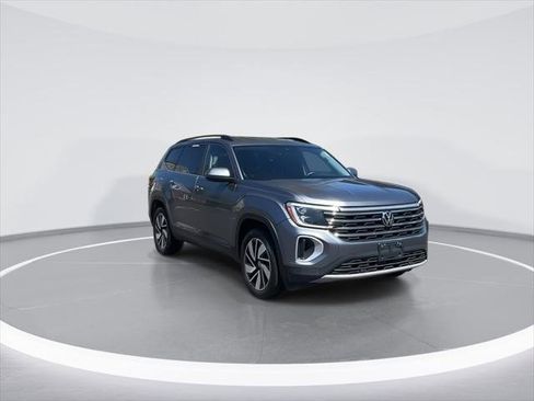 Certified 2024 Volkswagen Atlas SE AWD/4WD image 2