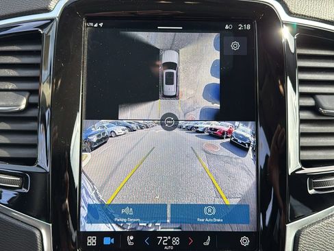 Used 2024 Volvo XC90 B6 Plus image 19