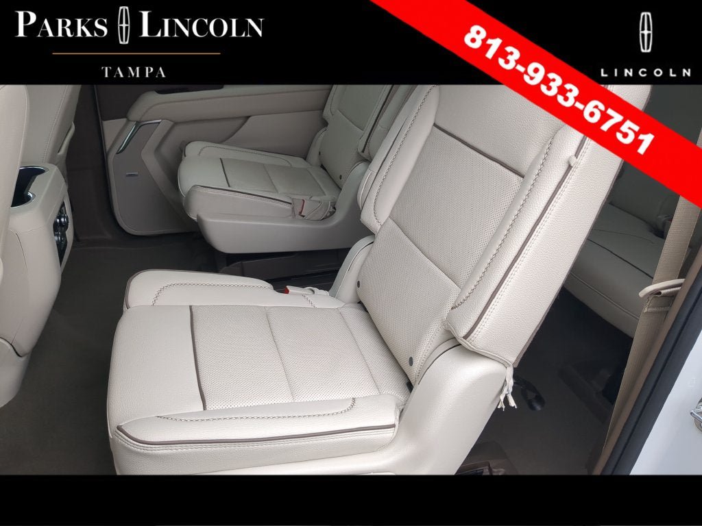 Used 2025 GMC Yukon XL Denali w/ Sun & Power Step Package RWD image 14