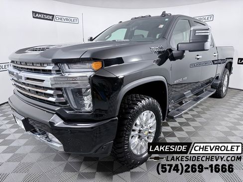 Used 2023 Chevrolet Silverado 2500 High Country image 1