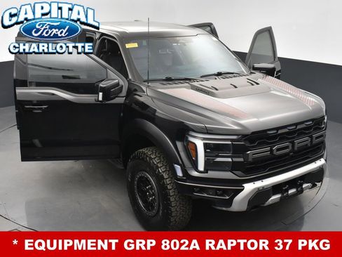 Used 2024 Ford F150 Raptor image 34