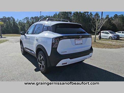 New 2026 Nissan Kicks SV w/ Cold Weather Package image 28