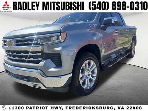 Used 2023 Chevrolet Silverado 1500 LTZ AWD/4WD image 2