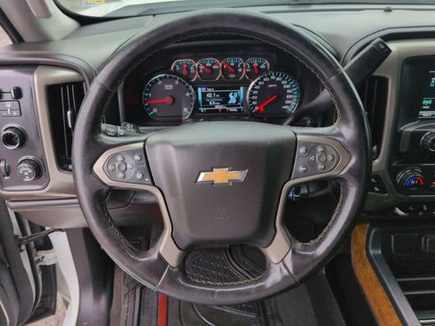 Used 2019 Chevrolet Silverado 2500 High Country w/ Duramax Plus Package image 22