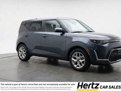 Used 2025 Kia Soul LX w/ LX Technology Package