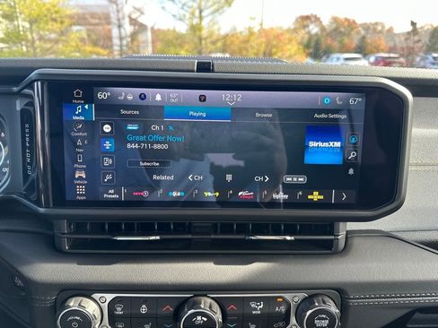 Certified 2024 Jeep Wrangler Sahara w/ Technology Group image 13