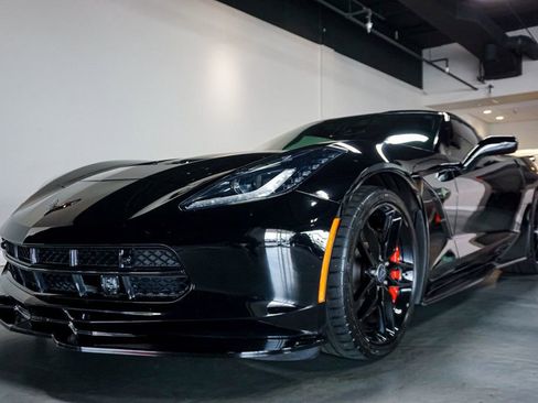 Used 2019 Chevrolet Corvette Stingray Coupe RWD image 50