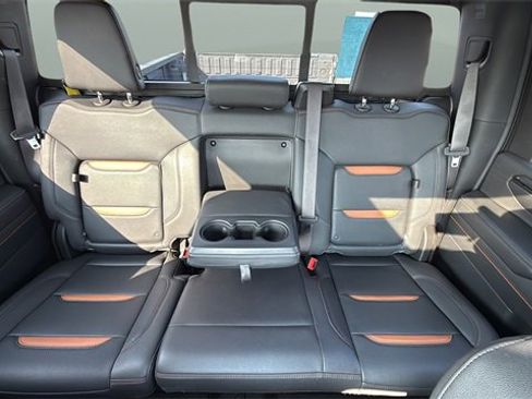 Used 2024 GMC Sierra 2500 AT4 w/ AT4 Premium Plus Package image 30