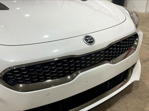 Used 2019 Kia Stinger GT1 RWD image 28