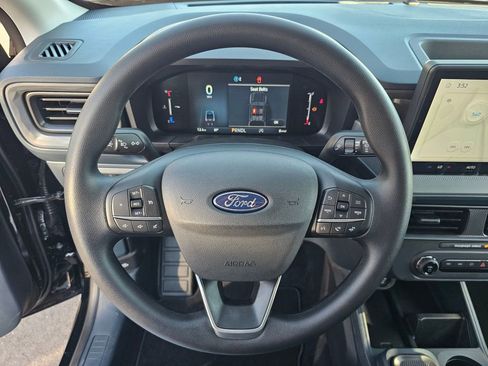 New 2025 Ford Maverick XLT w/ Black Appearance Package image 17