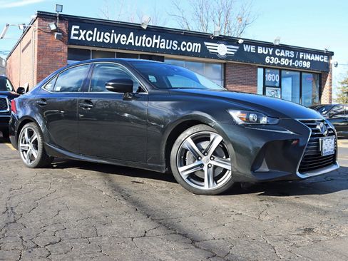 Used 2020 Lexus IS 300 AWD w/ Premium Package image 2