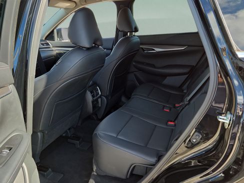 Used 2022 INFINITI QX50 Pure FWD image 11