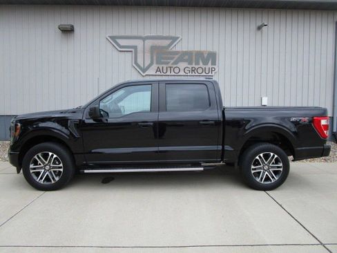Used 2023 Ford F150 XL w/ STX Appearance Package image 4