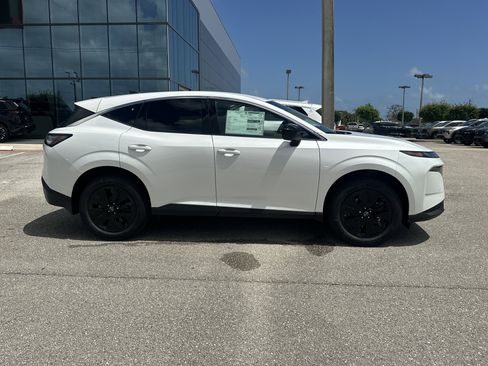 New 2026 Nissan Murano SV AWD/4WD image 5