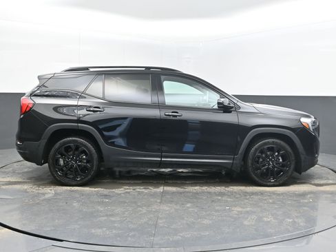 Used 2020 GMC Terrain SLE w/ Driver Convenience Package image 10