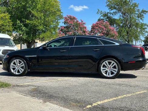 Used 2016 Jaguar XJ L Portfolio RWD image 3
