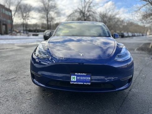 Used 2024 Tesla Model Y Long Range image 2