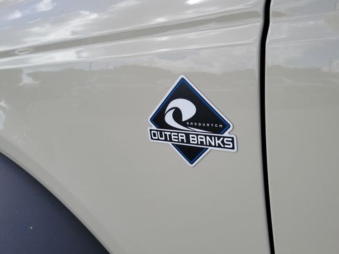 New 2026 Ford Bronco Outer Banks AWD/4WD image 8