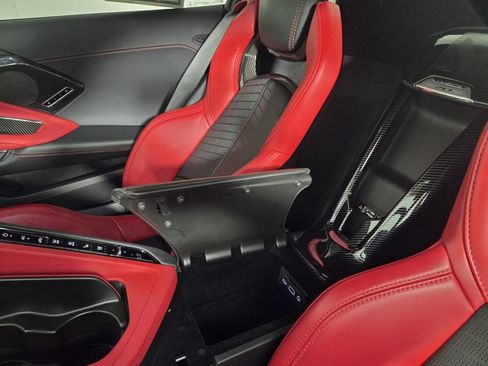 Used 2023 Chevrolet Corvette Stingray Preferred Conv w/ Z51 Performance Package RWD image 23
