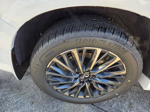 New 2026 INFINITI QX80 Autograph w/ Autograph Exterior Package AWD/4WD image 21