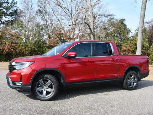 Certified 2023 Honda Ridgeline RTL image 3