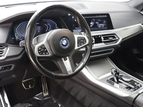 Used 2022 BMW X5 xDrive45e w/ M Sport Package AWD/4WD image 7