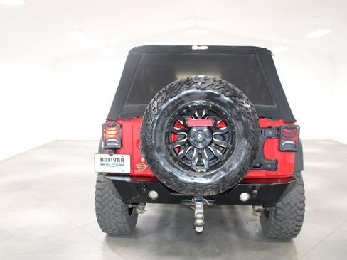 Used 2018 Jeep Wrangler Unlimited Sport S AWD/4WD image 8