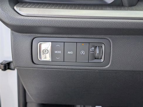 New 2026 Chevrolet Traverse LT w/ Midnight/Sport Edition image 20