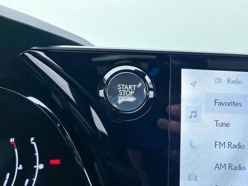 Used 2023 Lexus RX 350 Premium image 25