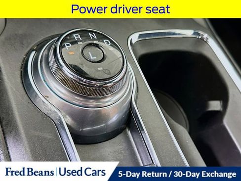 Used 2020 Ford Fusion Energi Titanium FWD image 22