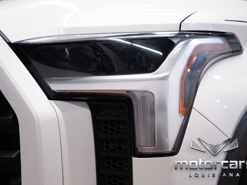 Used 2023 Toyota Tundra SR5 image 11