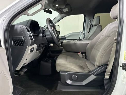 Used 2017 Ford F250 XLT image 11