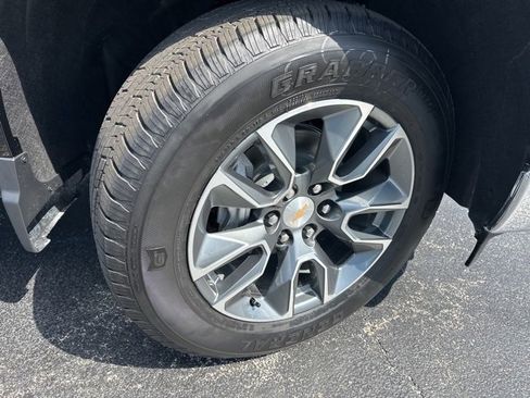 New 2026 Chevrolet Silverado 1500 LT image 9
