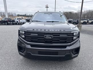 Used 2025 Ford Expedition Platinum w/ Stealth Appearance Package video 2