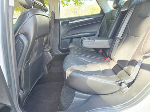 Used 2016 Ford Fusion Energi Titanium w/ Driver Assist Package FWD image 39