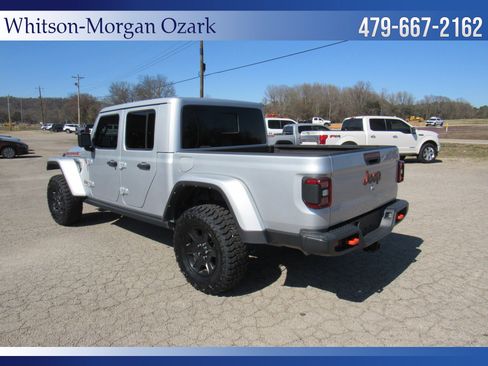 Used 2022 Jeep Gladiator Mojave w/ LED Lighting Group image 9