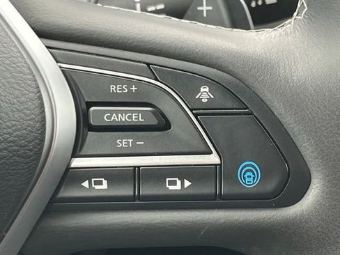 Certified 2025 INFINITI QX50 Luxe w/ Accent Package AWD/4WD image 12
