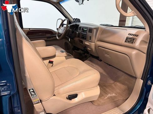 Used 2000 Ford F350 Lariat AWD/4WD image 16