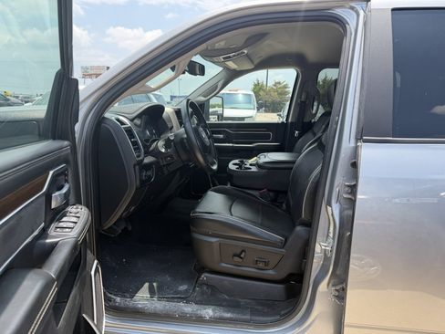 Used 2024 RAM 2500 Laramie AWD/4WD image 14