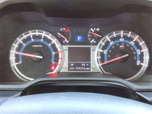 Certified 2018 Toyota 4Runner SR5 image 11