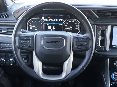 Used 2021 GMC Yukon Denali w/ Denali Ultimate Package RWD image 24