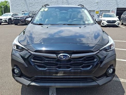 Used 2024 Subaru Crosstrek 2.5i Limited AWD/4WD image 2