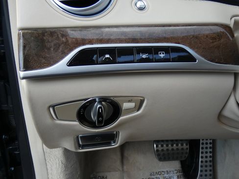 Used 2018 Mercedes-Benz S 560 Sedan image 65
