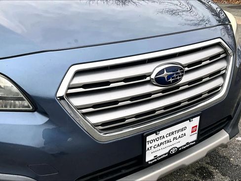 Used 2016 Subaru Outback 3.6R Limited image 29