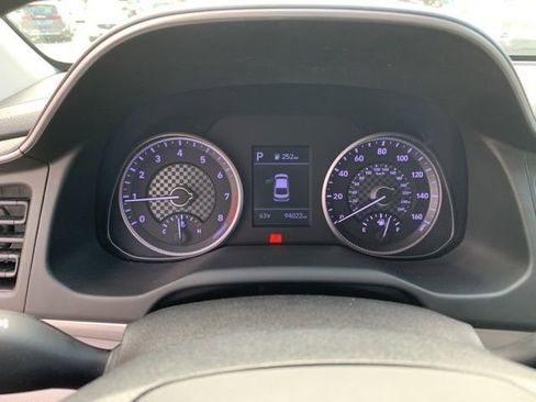 Used 2019 Hyundai Elantra SEL image 29