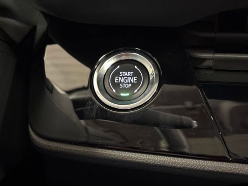 New 2025 Buick Envision Sport Touring image 38