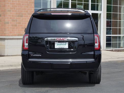Used 2019 GMC Yukon Denali w/ Denali Ultimate Package AWD/4WD image 4
