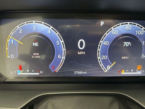 Used 2024 Jeep Grand Cherokee Altitude AWD/4WD image 34