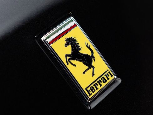 Certified 2021 Ferrari Roma image 17